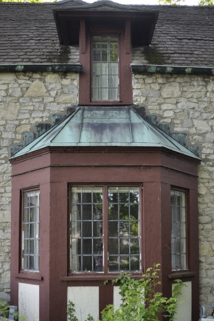 copper stone bay window