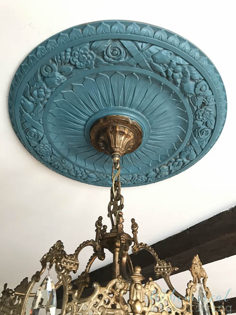 How To Paint A Ceiling Medallion - Should You Paint A Ceiling Medallion